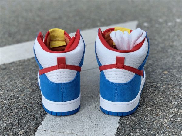 Nike Dunk High SB Doraemon heel