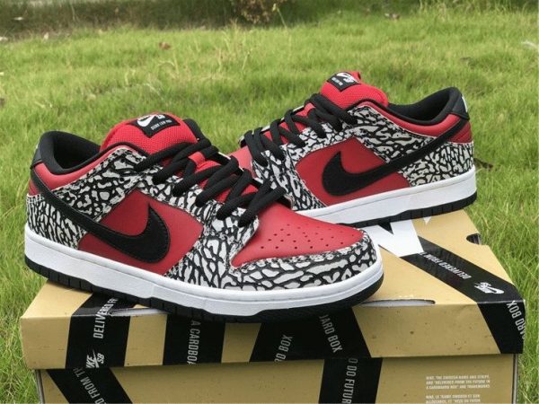 Nike Dunk SB Low Supreme Red Cement shoes