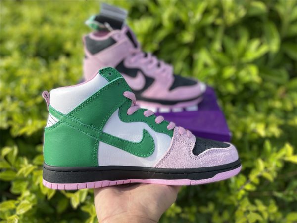 Nike SB Dunk High Invert Celtics medial sides