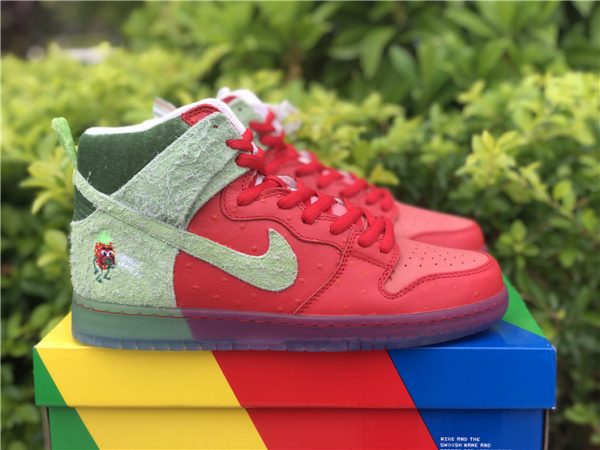 Nike SB Dunk High Strawberry Cough