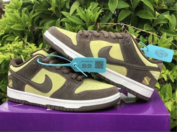 Nike SB Dunk Low Brownish Yellow for sale