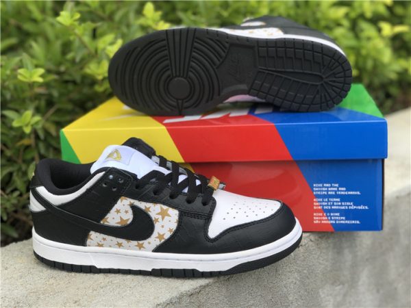 Nike SB Dunk Low Supreme Black Stars