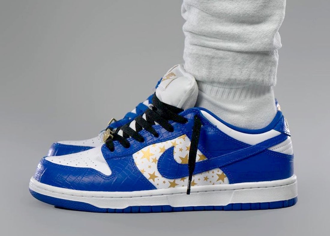 Nike SB Dunk Low Supreme Stars Hyper Royal 2021 on Feet LOOK