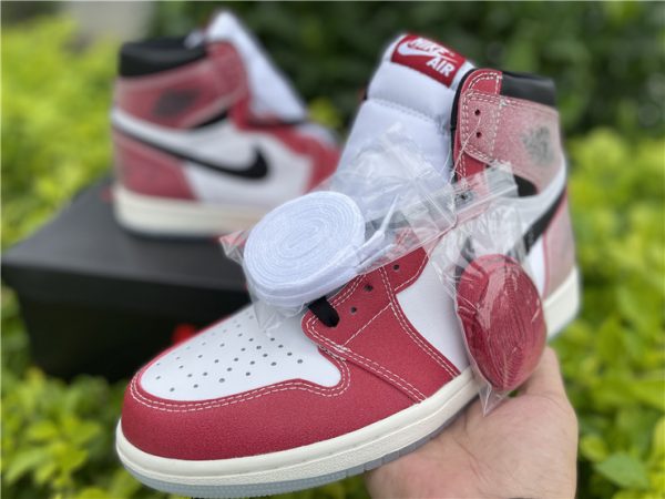 Trophy Room x Air Jordan 1 High OG red shoelaces