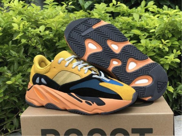 Adidas Yeezy Boost 700 Sun detail