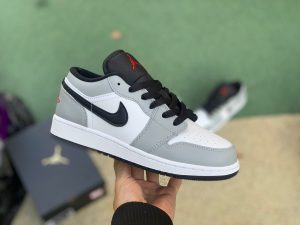 Air Jordan 1 Low GS Light Smoke Grey on hand