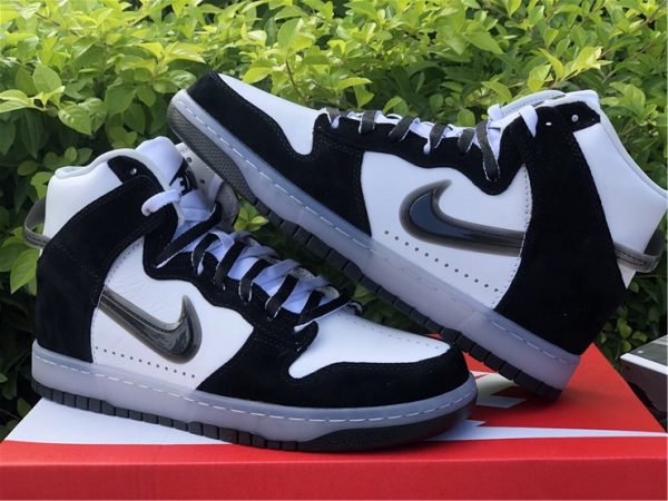 Nike Dunk High In Black White Slam Jam mudguard