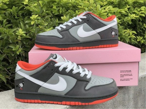 Nike Dunk SB Low Staple NYC Pigeon sneaker