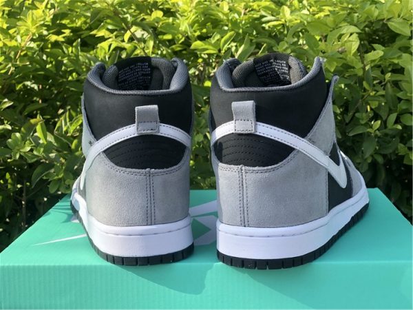 Nike SB Dunk High Pro Dark Grey heel