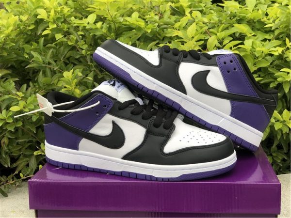 Nike SB Dunk Low Court Purple shoes