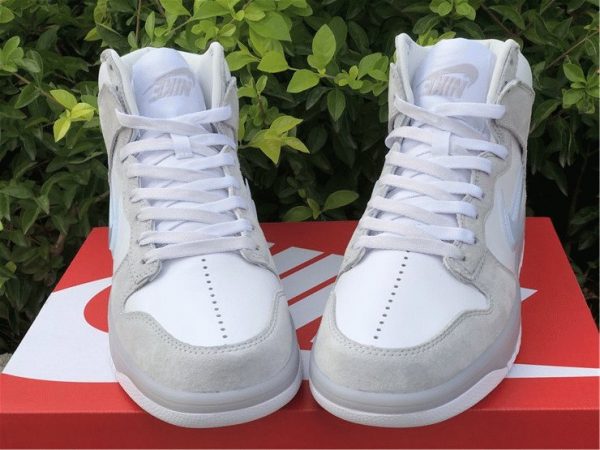 Slam Jam Dunk High White Pure Platinum upside-down