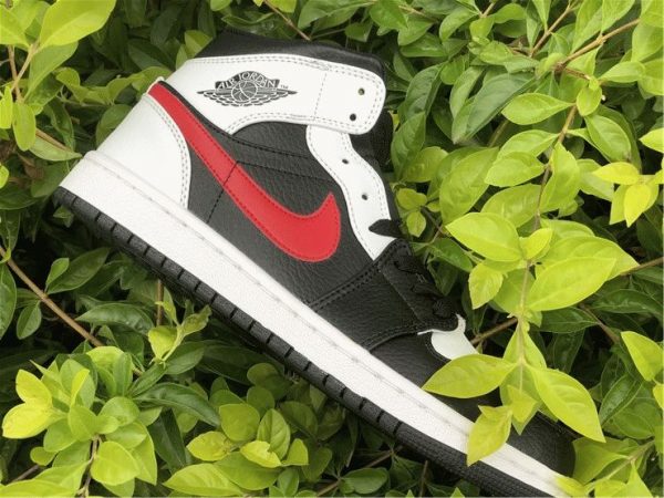 shop Air Jordan 1 Mid Chicago Bulls