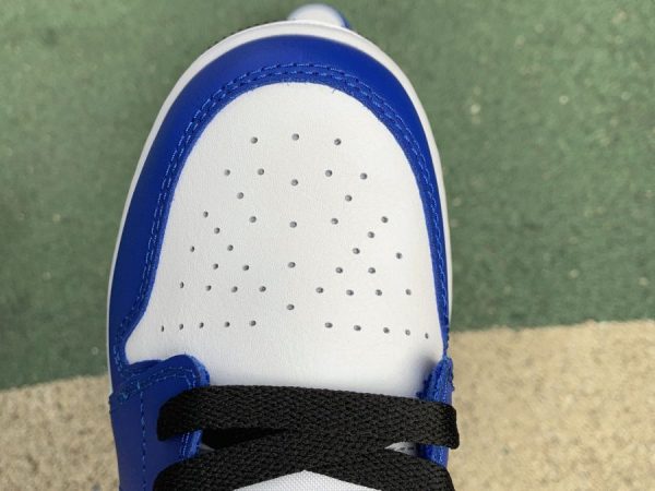 Air Jordan 1 Low Game Royal upper