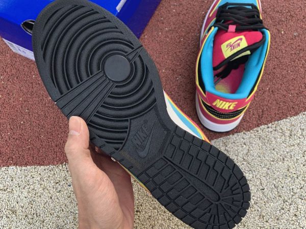 Nike Dunk SB Low Ms Pacman bottom