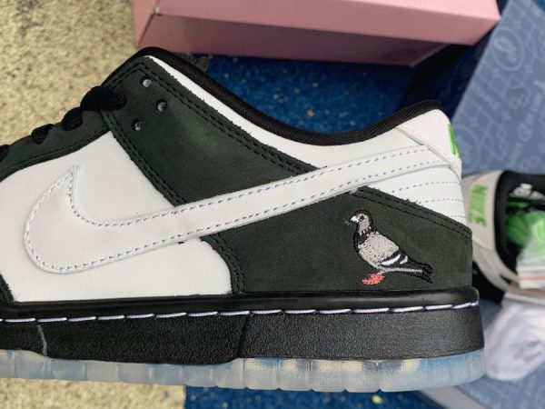Nike SB Dunk Low Staple Panda Pigeon swoosh