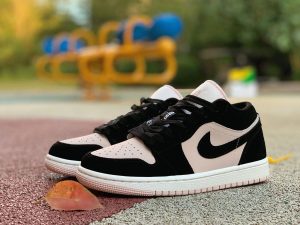 Women Air Jordan 1 Low Guava Ice