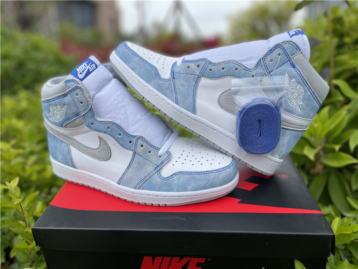 2021 New Air Jordan 1 High OG Hyper Royal For Sale