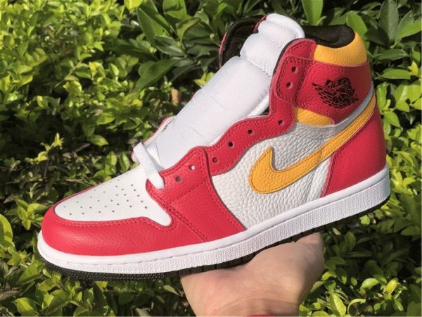 Air Jordan 1 High OG Light Fusion Red orange