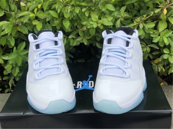 Air Jordan 11 Low Legend Blue front