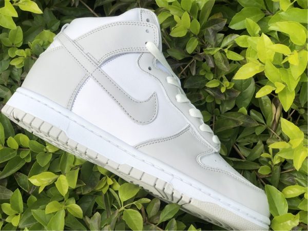 Nike Dunk High Retro White Vast Grey panel