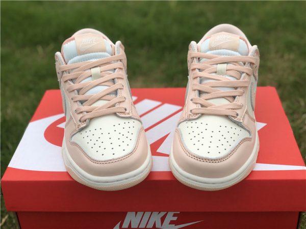 Women Nike Dunk Low Orange Pearl sneaker