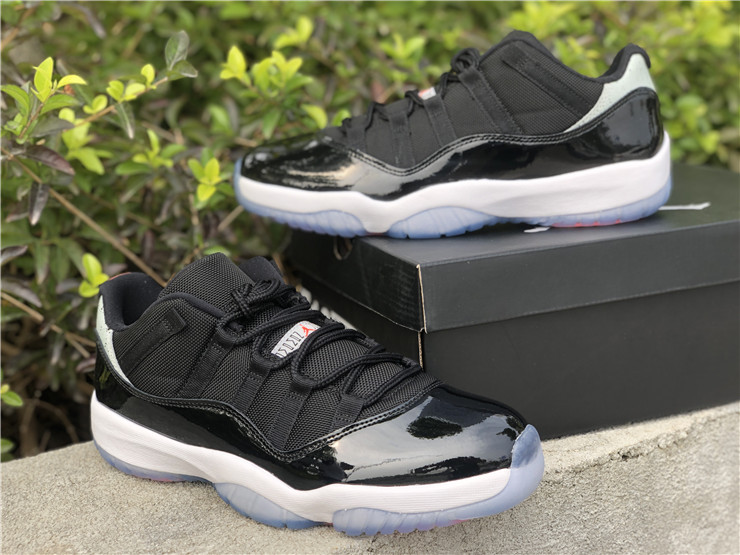 jordan 11 low infrared