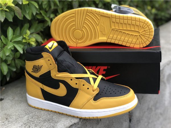 Air Jordan 1 High OG Pollen bottom