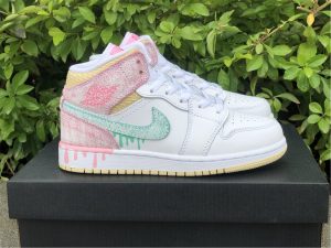 Air Jordan 1 Mid SE GS Ice Cream Paint Drip