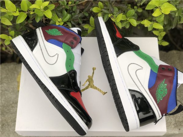 Air Jordan 1 Mid SE Multi-Color sidewall paneling