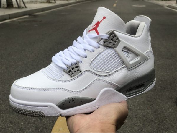 Air Jordan 4 White Oreo Tech Grey red jumpman