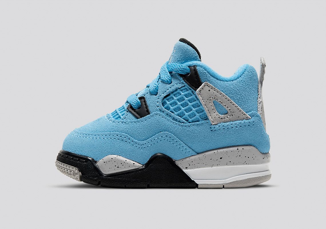 Kids Air Jordan 4 UNC University Blue sneaker