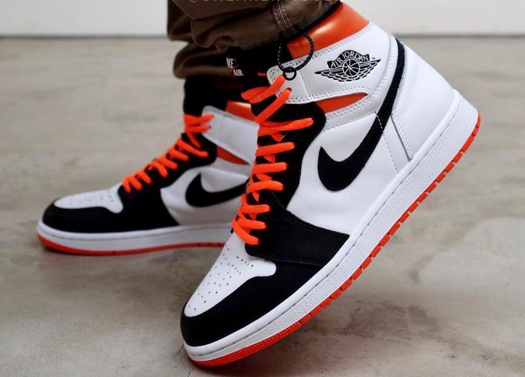 on foot look Jordan 1 High OG GS Electro Orange