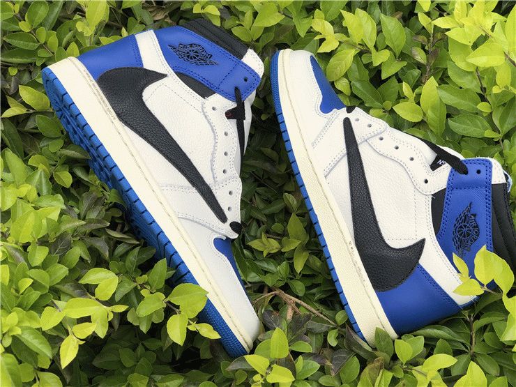 Travis Scott X Fragment X Air Jordan 1 Royal