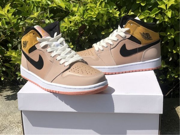 2021 Air Jordan 1 Mid SE Particle Beige