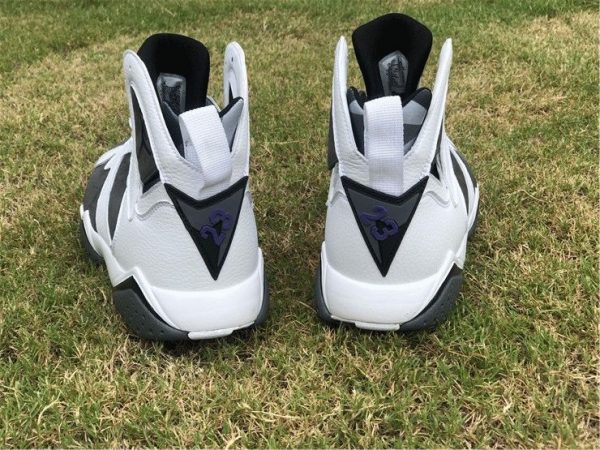 Air Jordan 7 Flint 2021 back heel