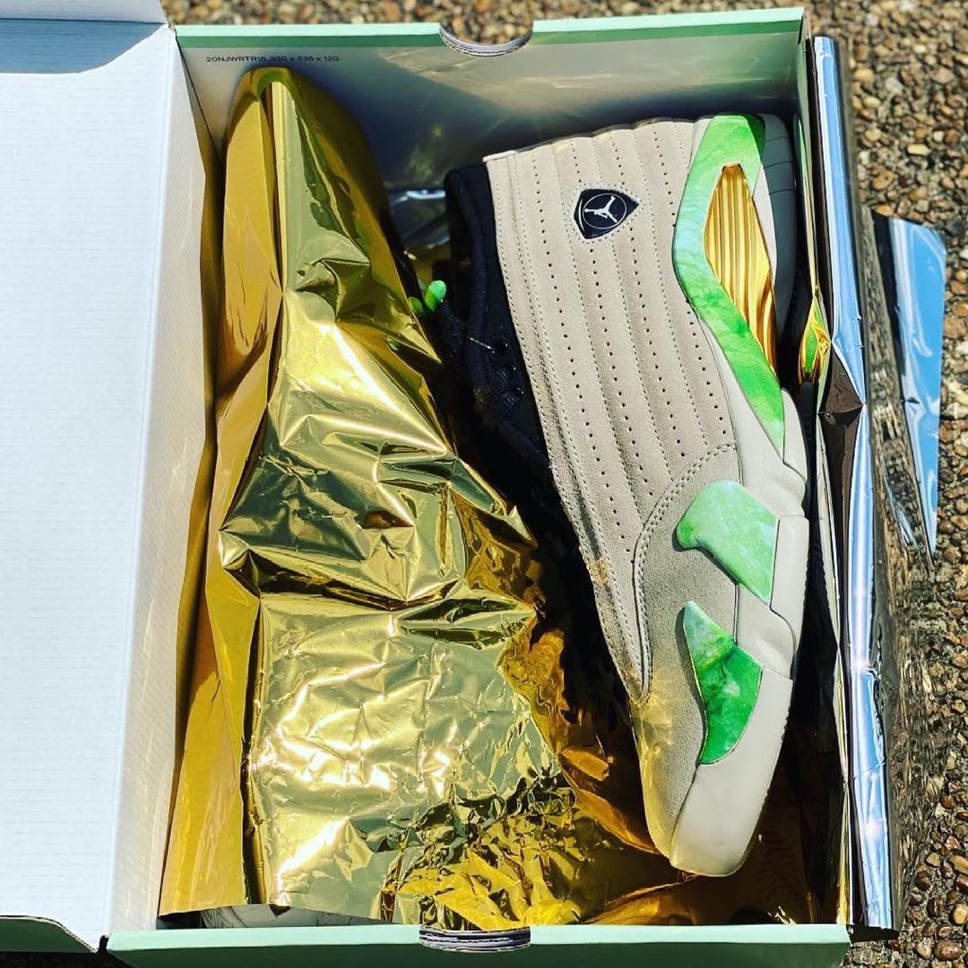 Aleali May Air Jordan 14 Low in box