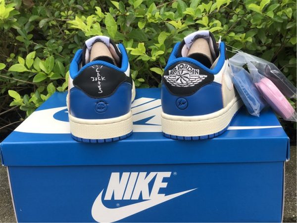 Travis Scott Fragment Air Jordan 1 Low heel