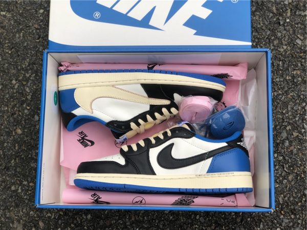 Travis Scott Fragment Air Jordan 1 Low in box