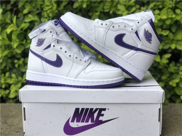 Air Jordan 1 Retro High Court Purple overall