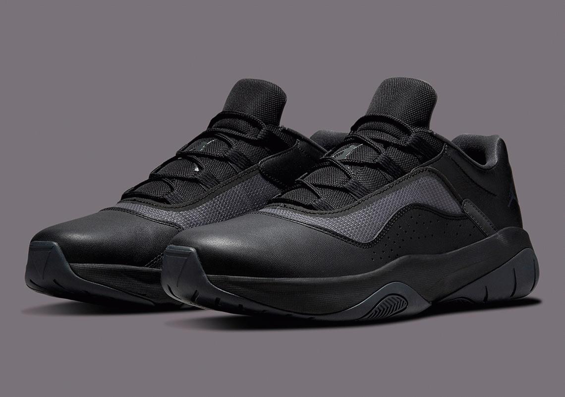 Air Jordan 11 CMFT Low Triple Black