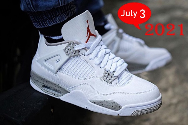 Air Jordan 4 Retro White Oreo