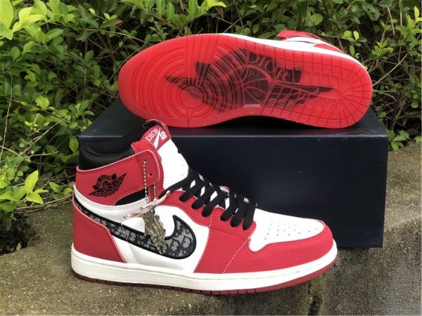 Dior x Air Jordan 1 High Chicago sneaker