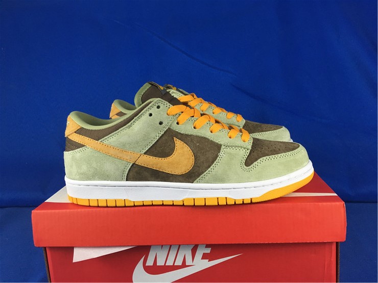 Nike Dunk Low Dusty Olive DH5360-300