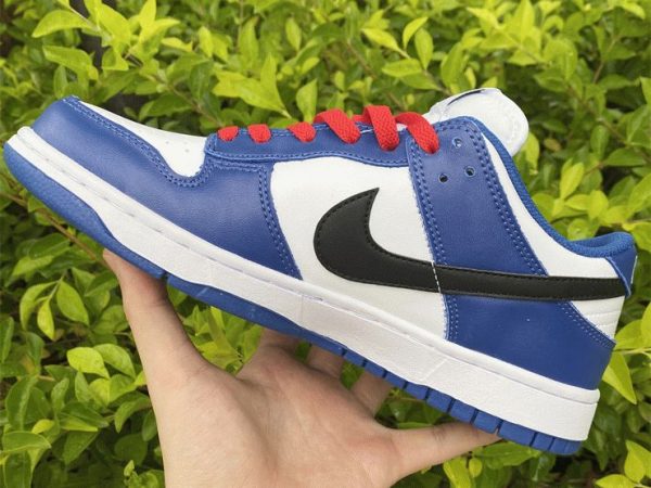 Nike Dunk Low Mismatched Swooshes medial side