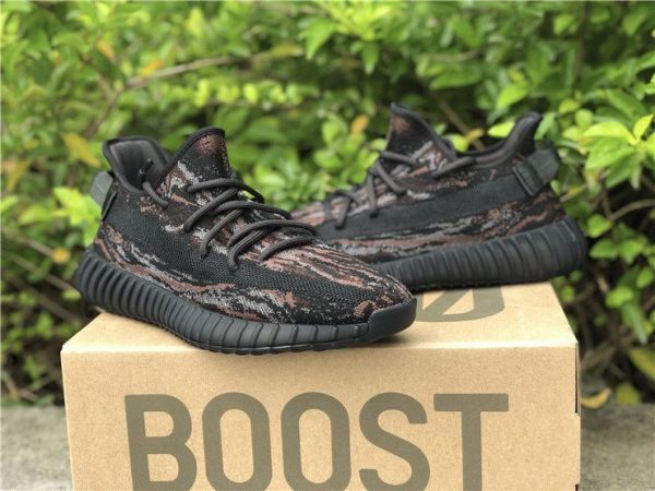 adidas Yeezy Boost 350 V2 MX Rock sneaker