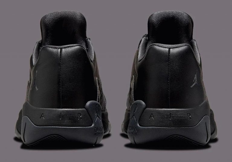 jordan 11 triple black