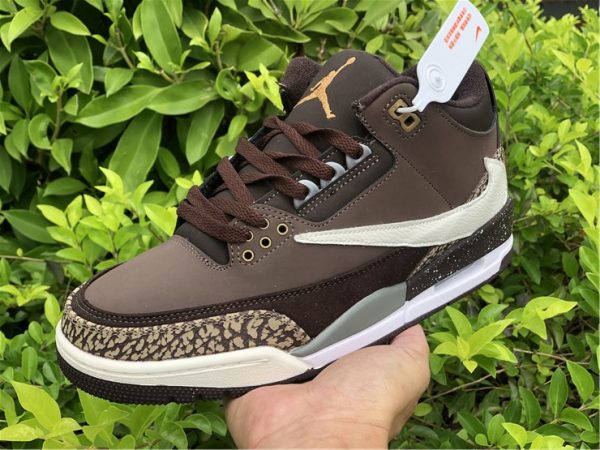 on hand look at Travis Scott x Air Jordan 3