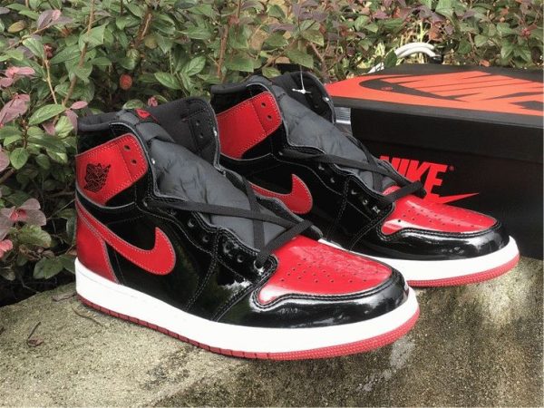 Air Jordan 1 High OG Bred Patent 2021 shoes