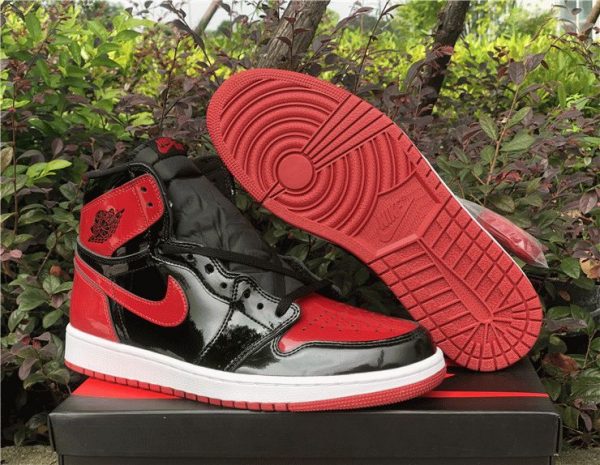 Air Jordan 1 High OG Bred Patent underfoot