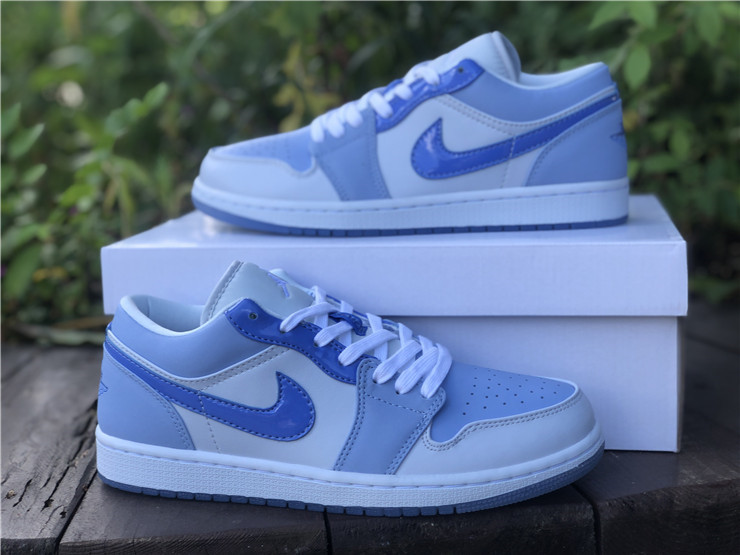 Air Jordan 1 Low Mighty Swooshers